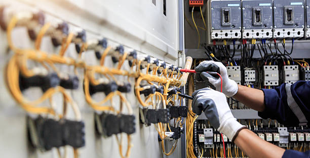Professional Electrician technician working in Troy Hills, NJ